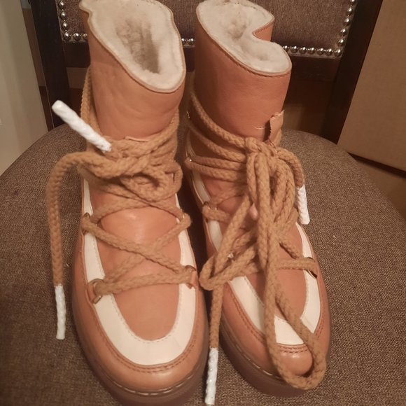 InuikII Tan Fur Bootie, size 38 or 7.5 US - Picture 1 of 7